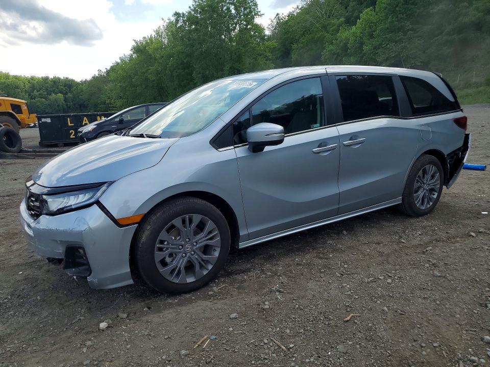 58933626 :رقم المزاد ، 5FNRL6H86TB031982 vin ، 2026 Honda Odyssey مزاد بيع