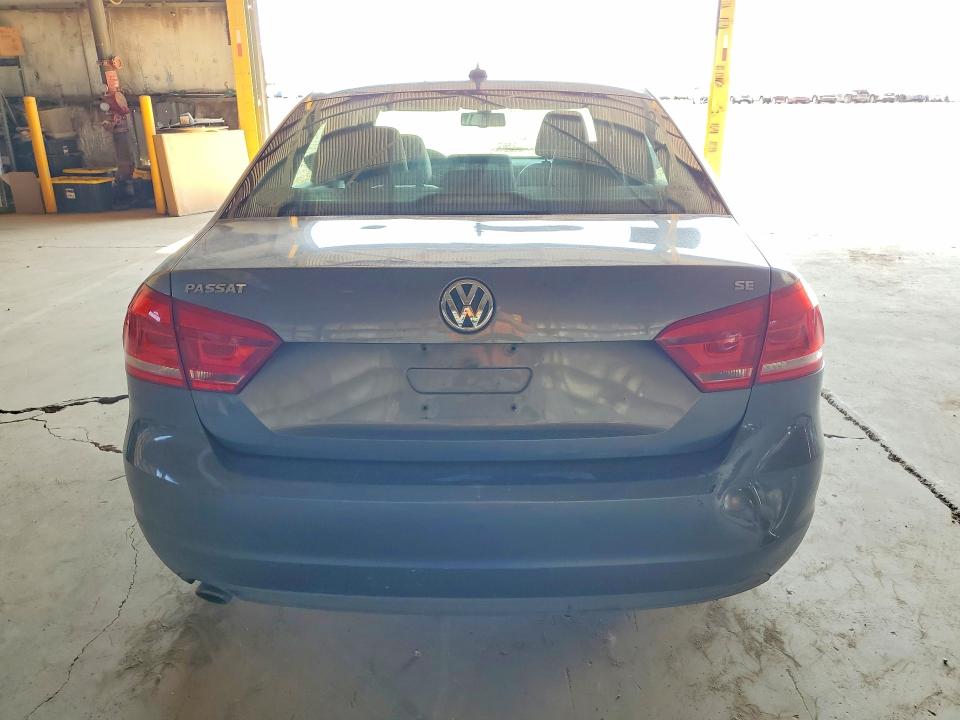 57361726 :رقم المزاد ، 1VWBP7A31CC043493 vin ، 2012 Volkswagen Passat مزاد بيع