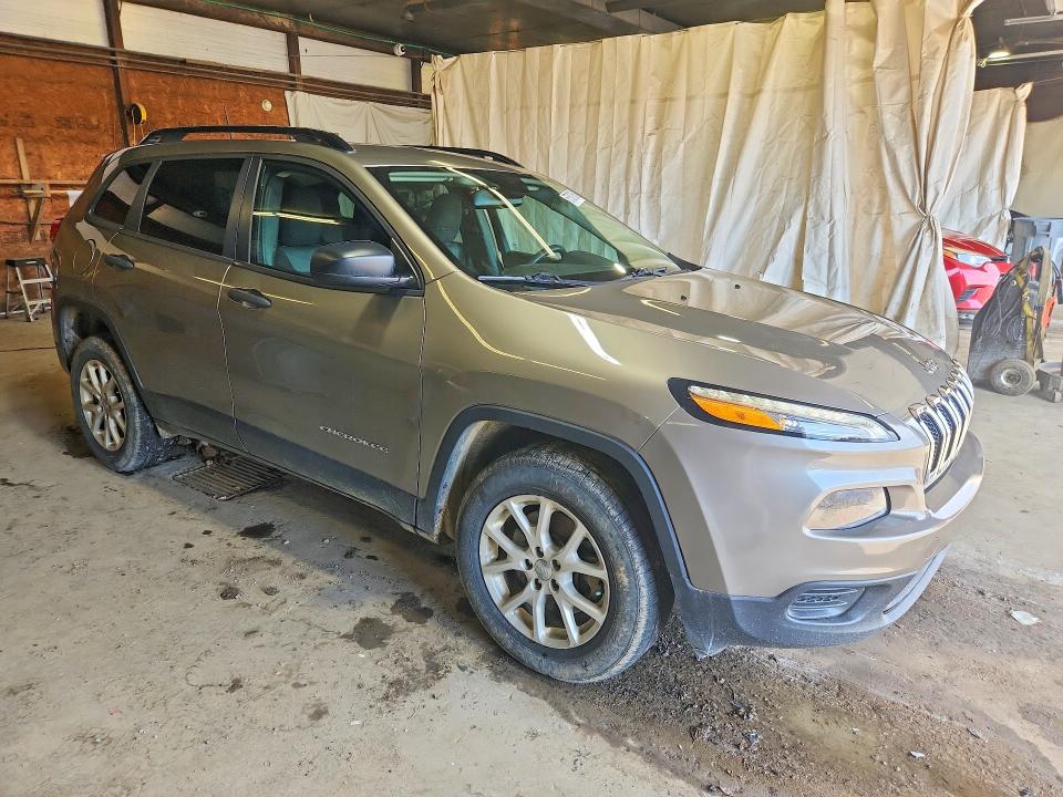 57527586 :رقم المزاد ، 1C4PJMAB9HW557758 vin ، 2017 Jeep Cherokee مزاد بيع
