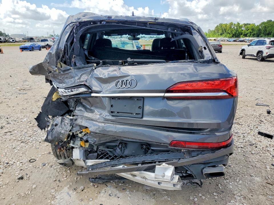 56803946 :رقم المزاد ، WA1AVBF74SD006928 vin ، 2025 Audi Q7 مزاد بيع
