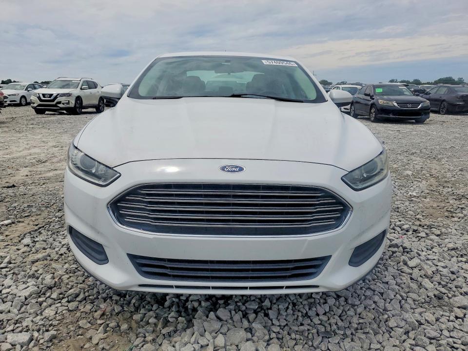2015 Ford Fusion მანქანა იყიდება აუქციონზე, vin: 1FA6P0G73F5111846, აუქციონის ნომერი: 57409546