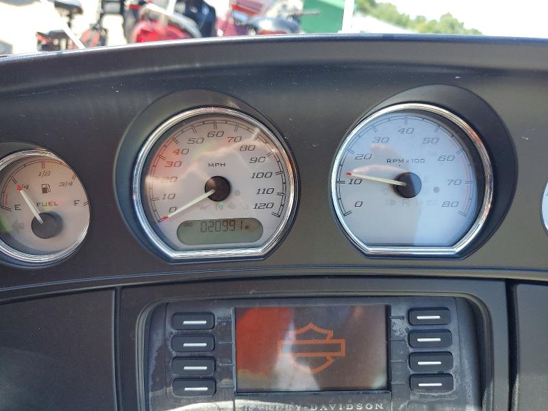 2015 Harley-davidson Flhx მანქანა იყიდება აუქციონზე, vin: 1HD1KBM14FB687881, აუქციონის ნომერი: 57695406