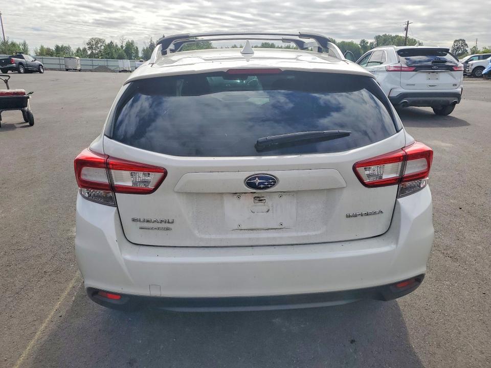57413196 :رقم المزاد ، 4S3GTAN62J3704581 vin ، 2018 Subaru Impreza مزاد بيع