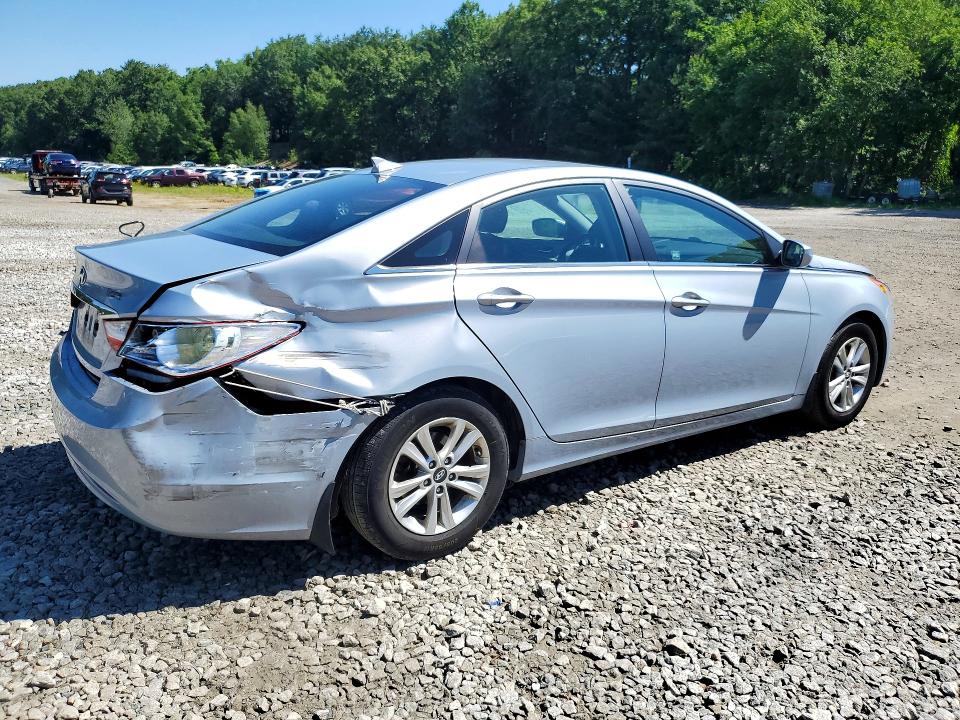 2013 Hyundai Sonata მანქანა იყიდება აუქციონზე, vin: 5NPEB4AC3DH760285, აუქციონის ნომერი: 57298806