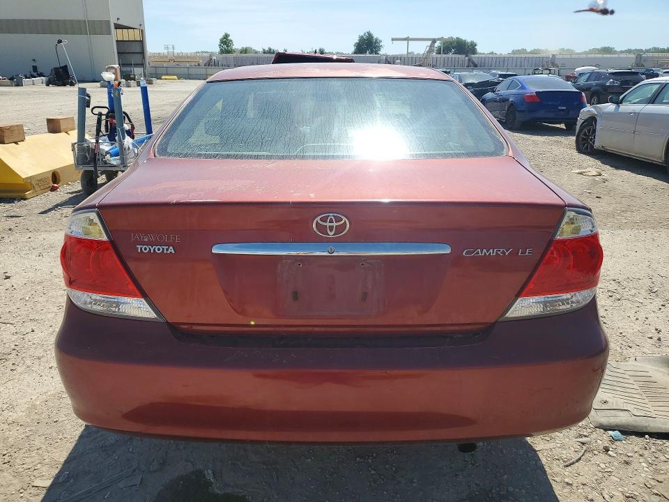 2005 Toyota Camry მანქანა იყიდება აუქციონზე, vin: 4T1BE32K85U080797, აუქციონის ნომერი: 57836116