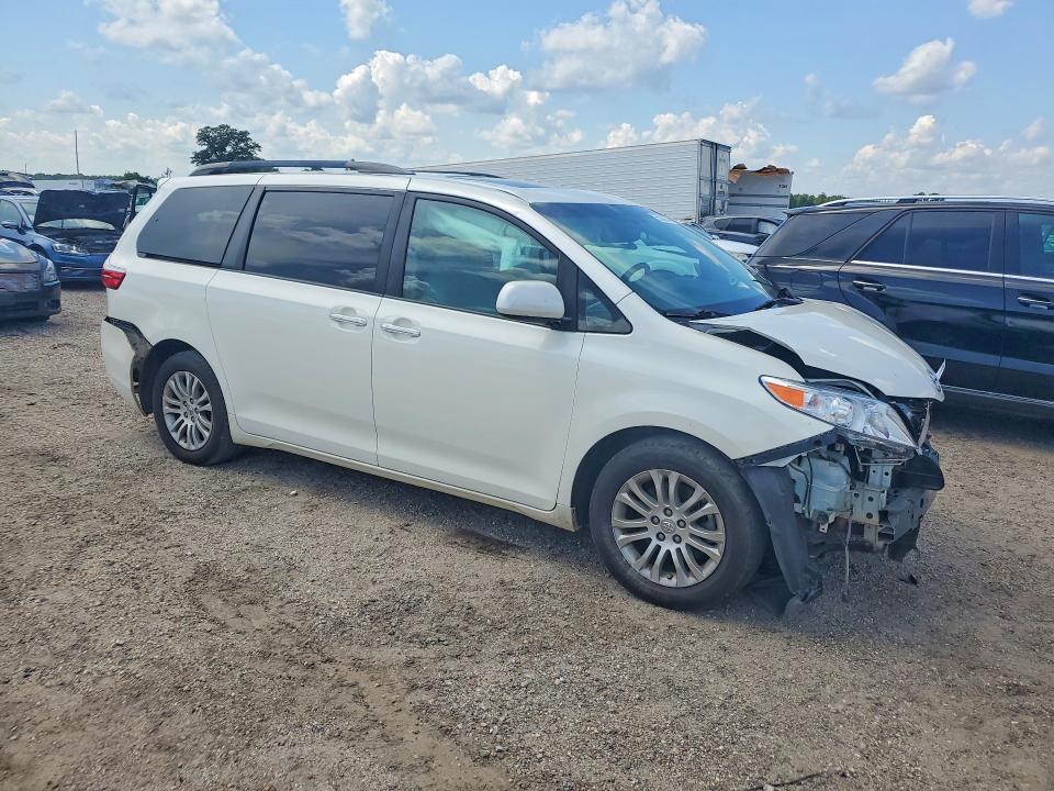 Aukcja sprzedaży 2017 Toyota Sienna, vin: 5TDYZ3DC4HS802980, numer aukcji: 55522046