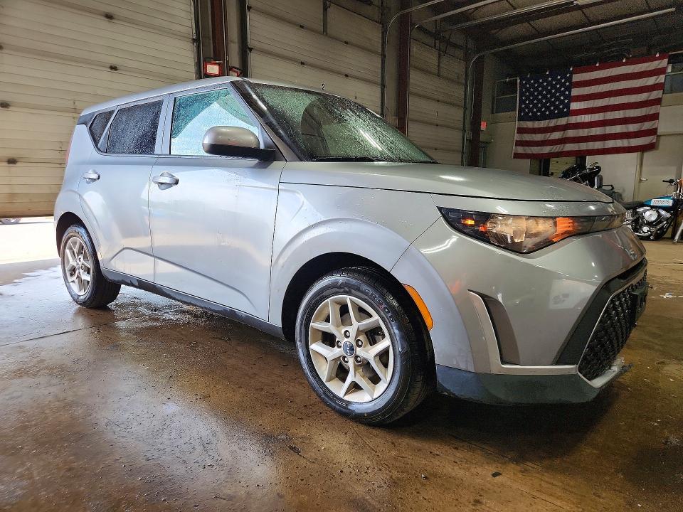Продажа на аукционе авто 2023 Kia Soul, vin: KNDJ23AU3P7877472, номер лота: 56977006