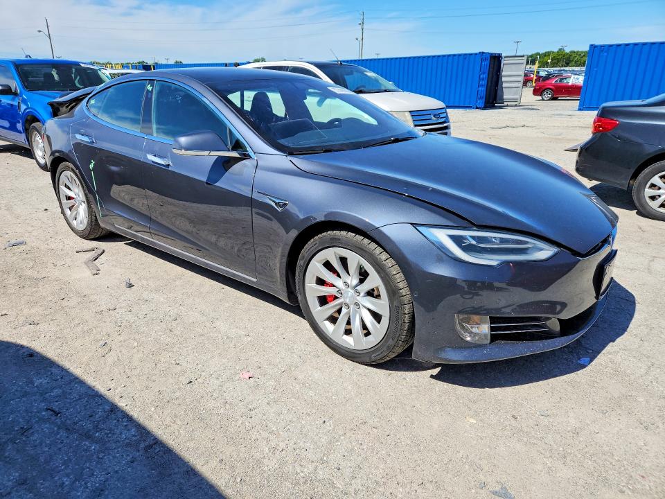 Продажа на аукционе авто 2019 Tesla Model S, vin: 5YJSA1E4XKF331275, номер лота: 57446996