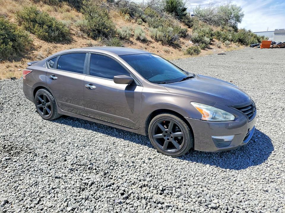 59346216 :رقم المزاد ، 1N4AL3AP3FC490603 vin ، 2015 Nissan Altima مزاد بيع