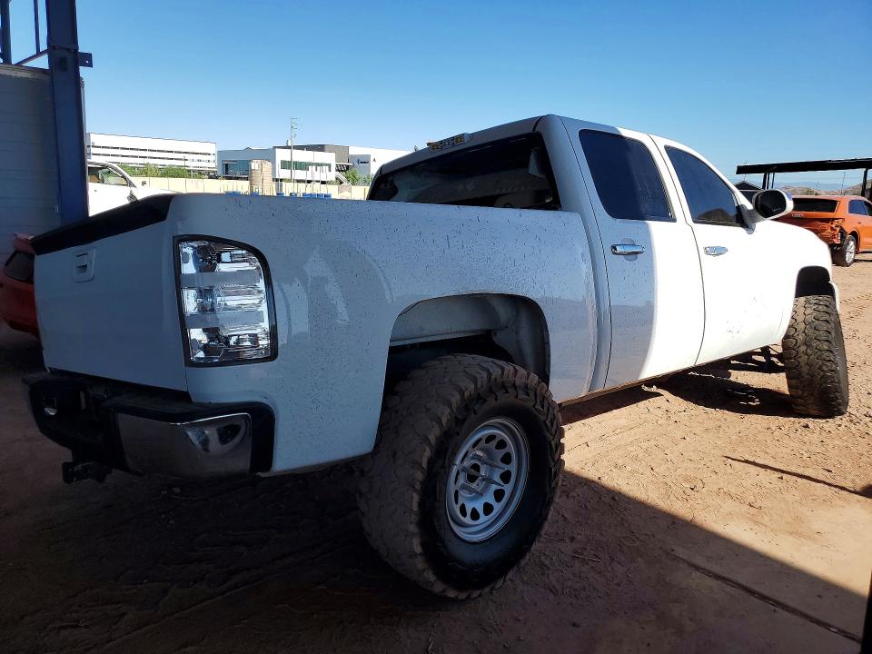 Продаж на аукціоні авто 2011 Chevrolet Silverado, vin: 3GCPKSE34BG208081, номер лоту: 56667996