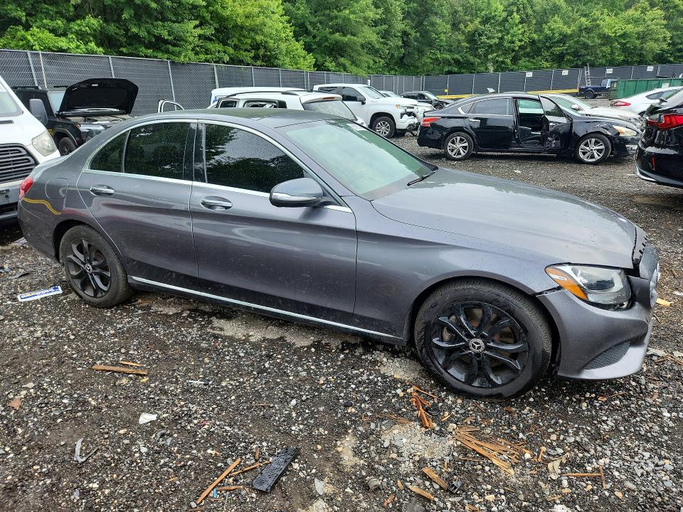 Продажа на аукционе авто 2017 Mercedes-benz C, vin: 55SWF4KB5HU220728, номер лота: 56855746