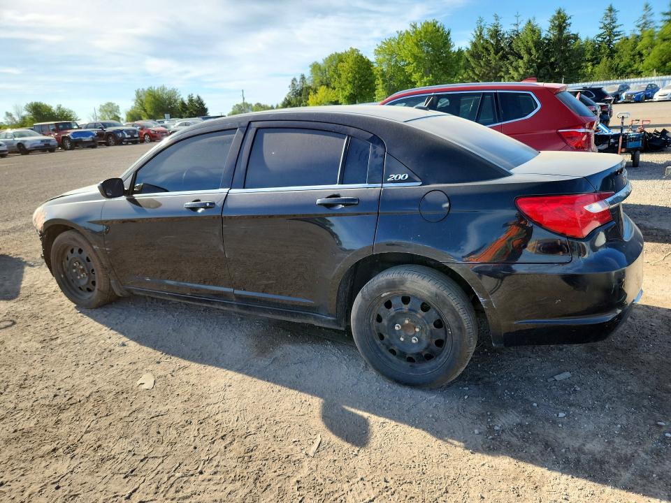 58572096 :رقم المزاد ، 1C3CCBAB3DN532744 vin ، 2013 Chrysler 200 مزاد بيع
