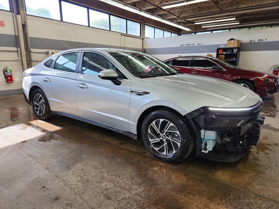 Продажа на аукционе авто 2026 Hyundai Sonata Hybrid, vin: KMHL24JJ7TA148498, номер лота: 56796536