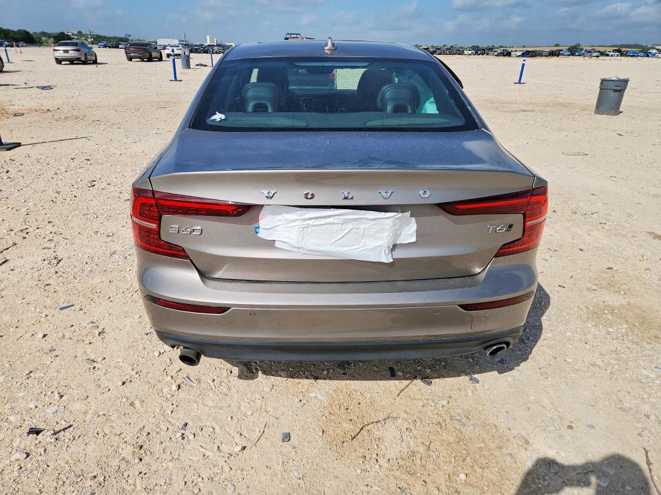 Продажа на аукционе авто 2019 Volvo S60, vin: 7JRA22TK7KG004999, номер лота: 58512816
