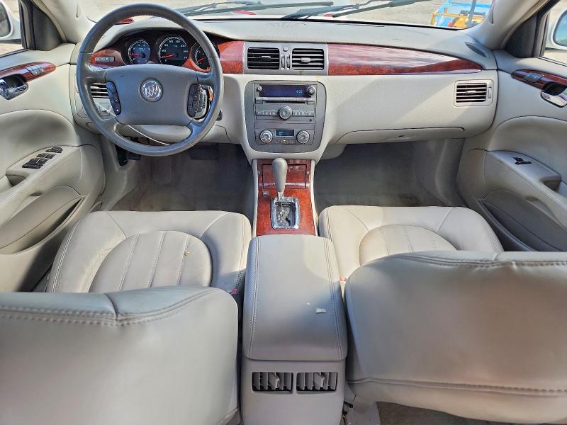 58189786 :رقم المزاد ، 1G4HC5EM8AU121352 vin ، 2010 Buick Lucerne مزاد بيع