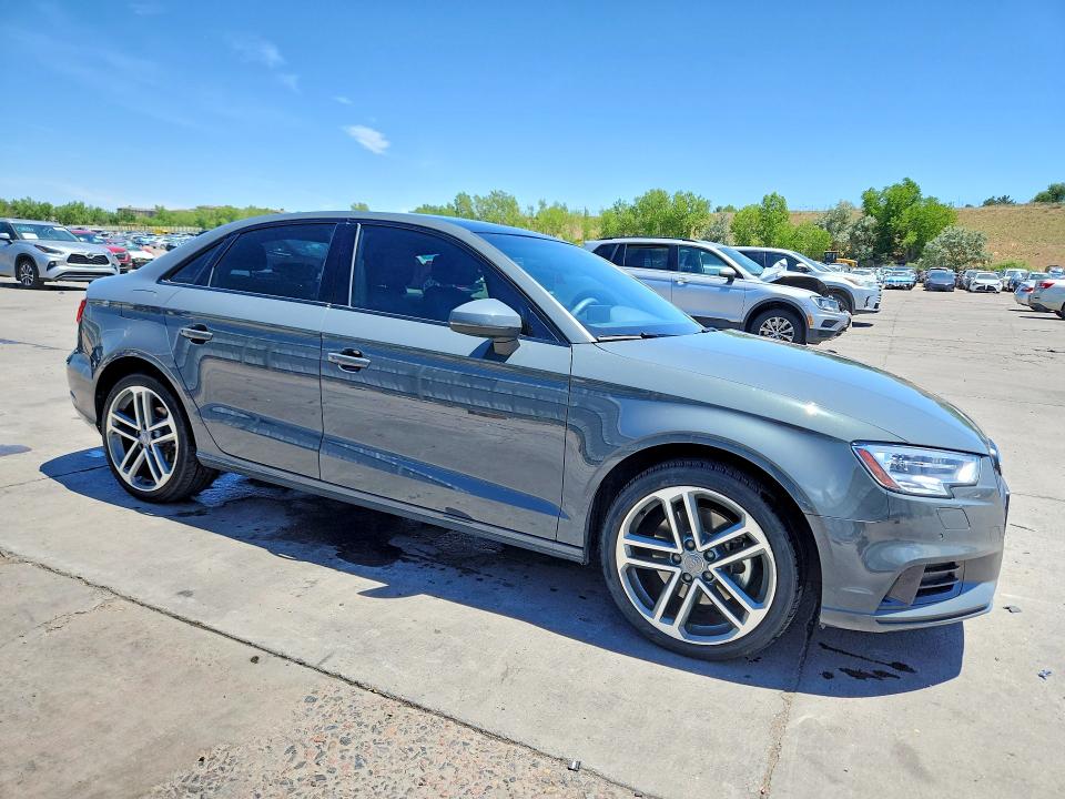 2020 Audi A3 მანქანა იყიდება აუქციონზე, vin: WAUAUGFF8LA102882, აუქციონის ნომერი: 58200416