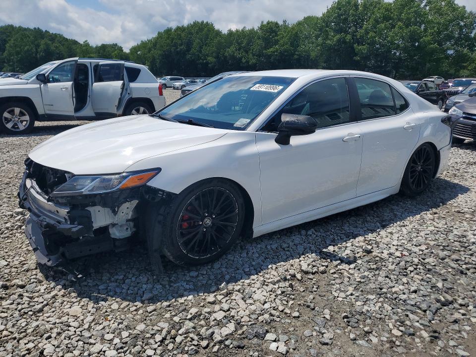 Продаж на аукціоні авто 2018 Toyota Camry, vin: 4T1B11HK4JU036992, номер лоту: 59110996