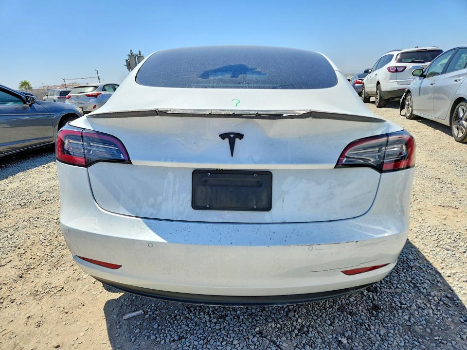 56684096 :رقم المزاد ، 5YJ3E1EA9MF921548 vin ، 2021 Tesla Model 3 مزاد بيع