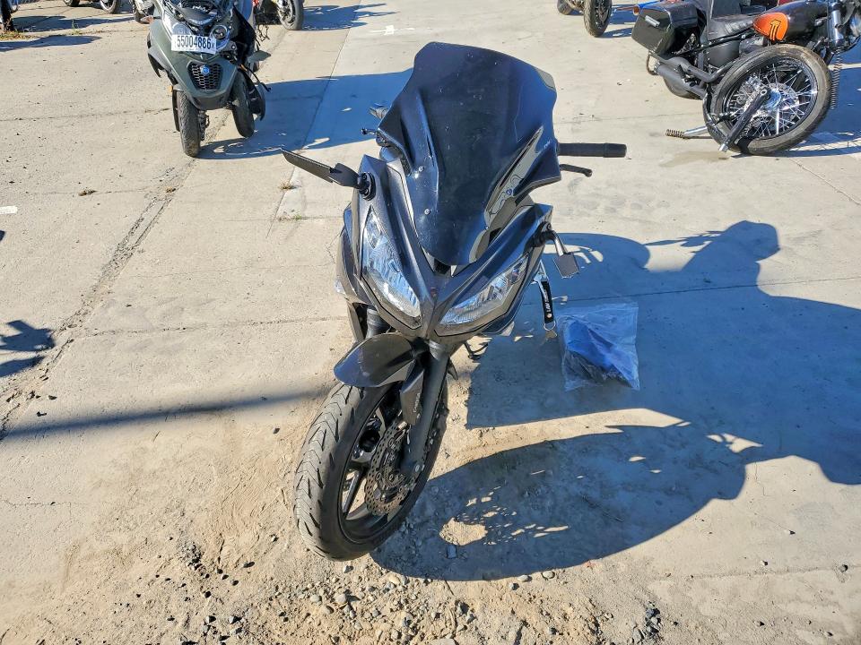 58441466 :رقم المزاد ، JKAEXEF10GDA27908 vin ، 2016 Kawasaki Ex650 مزاد بيع