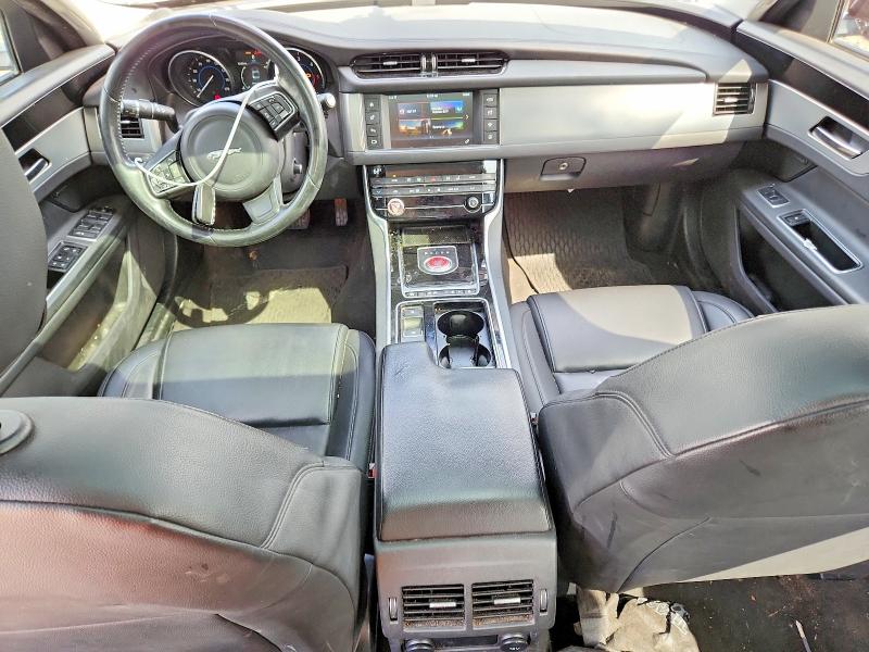 Aukcja sprzedaży 2017 Jaguar Xf, vin: SAJBJ4BN2HCY43165, numer aukcji: 56768196