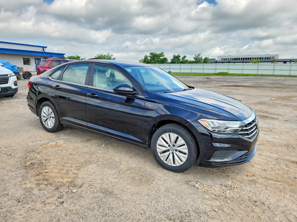 59019056 :رقم المزاد ، 3VWN57BU0KM264252 vin ، 2019 Volkswagen Jetta مزاد بيع