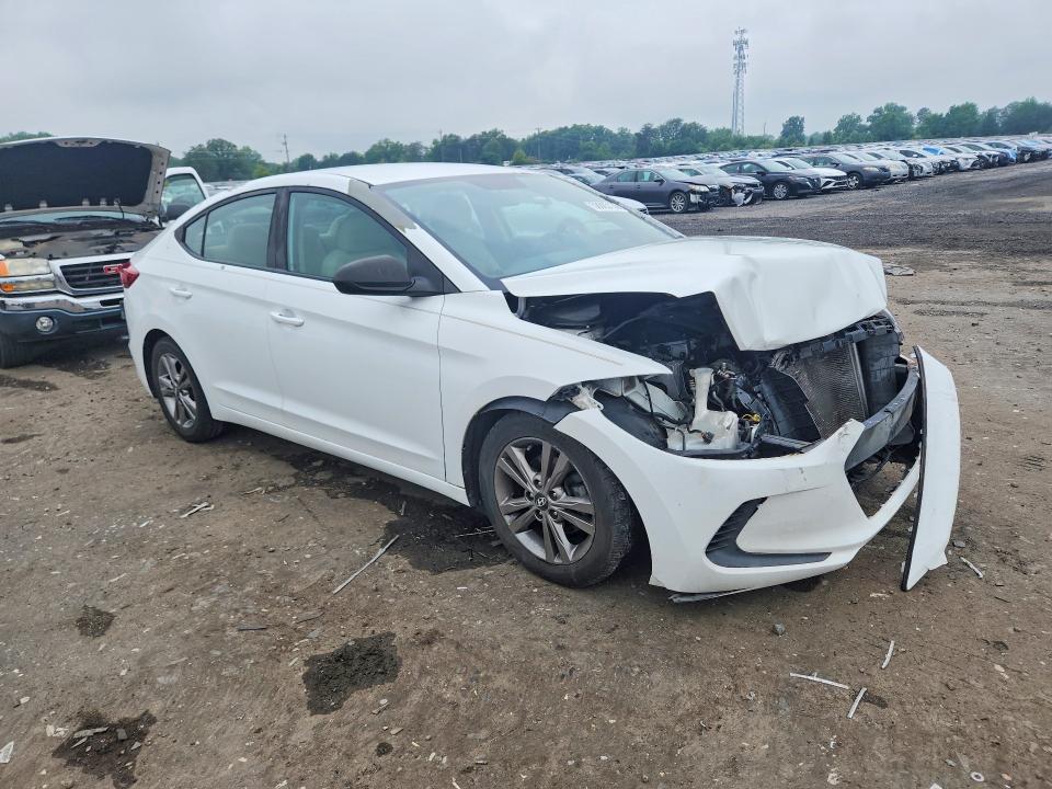58885136 :رقم المزاد ، 5NPD84LF0HH060036 vin ، 2017 Hyundai Elantra مزاد بيع