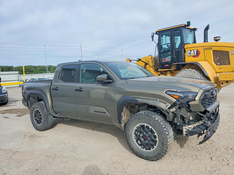 Aukcja sprzedaży 2024 Toyota Tacoma, vin: 3TMLB5JN8RM043106, numer aukcji: 55438086