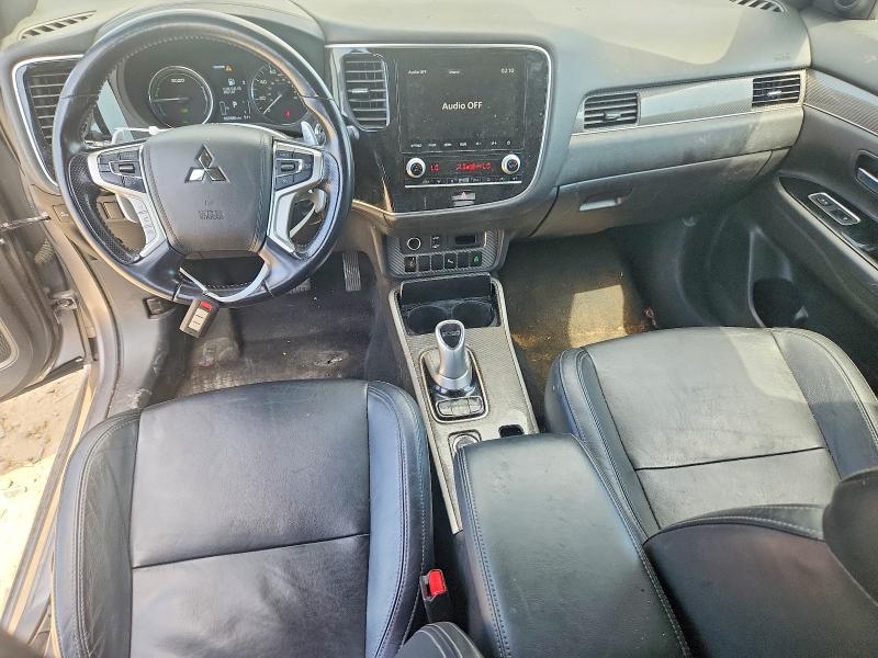 2020 Mitsubishi Outlander მანქანა იყიდება აუქციონზე, vin: JA4J24A52LZ009356, აუქციონის ნომერი: 57039566