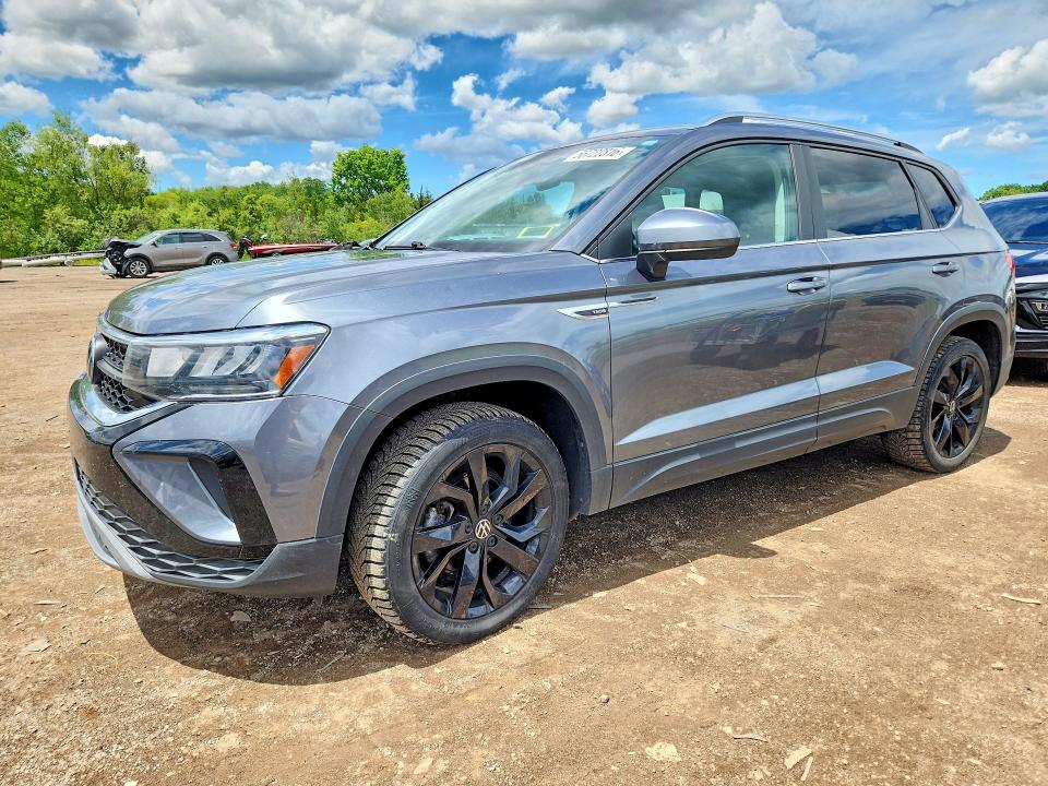 56722816 :رقم المزاد ، 3VVPX7B24NM071354 vin ، 2022 Volkswagen Taos مزاد بيع