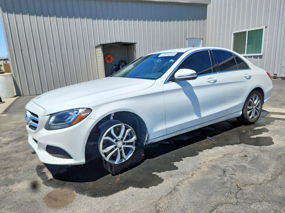 56322426 :رقم المزاد ، 55SWF4JB5GU124193 vin ، 2016 Mercedes-benz C مزاد بيع