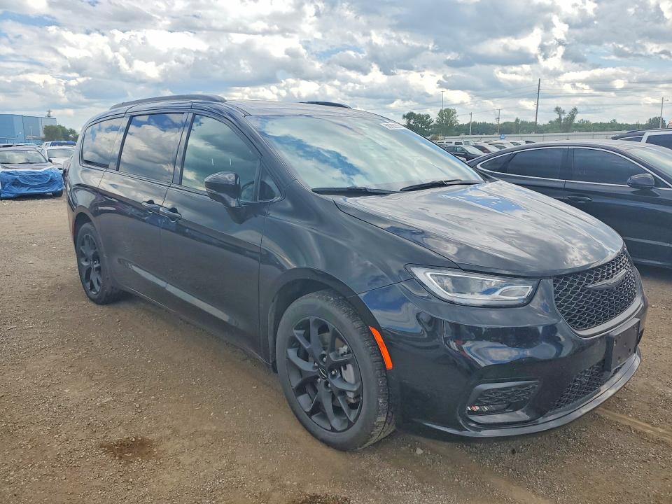 Продажа на аукционе авто 2024 Chrysler Pacifica, vin: 2C4RC3BGXRR131370, номер лота: 56763356