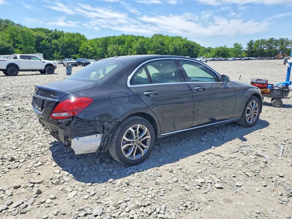 2018 Mercedes-benz C მანქანა იყიდება აუქციონზე, vin: 55SWF4KB4JU249563, აუქციონის ნომერი: 56025036