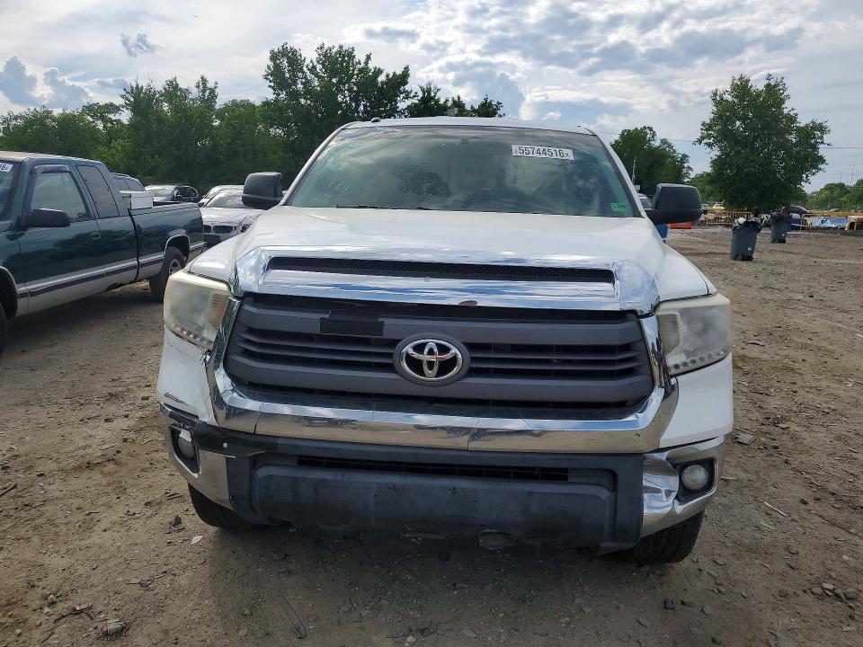 Продажа на аукционе авто 2015 Toyota Tundra, vin: 5TFUM5F12FX060428, номер лота: 55744516