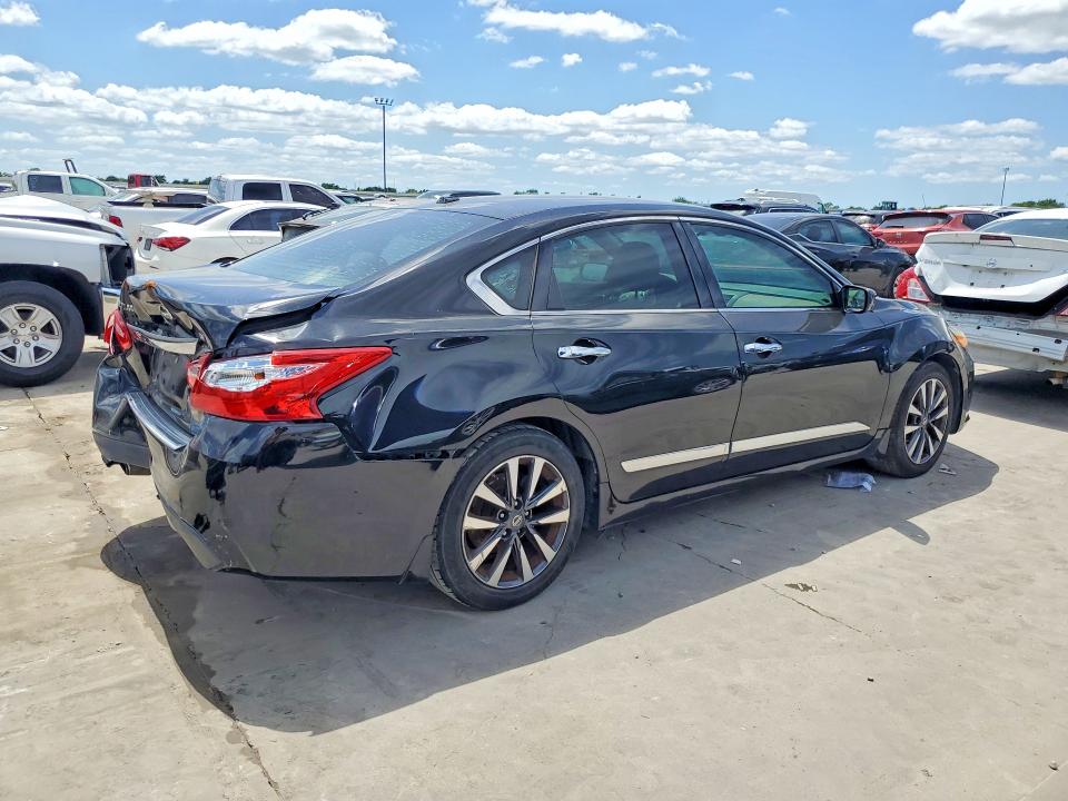55541126 :رقم المزاد ، 1N4AL3AP6HC198625 vin ، 2017 Nissan Altima مزاد بيع