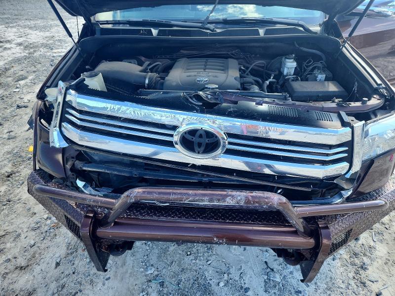 58595736 :رقم المزاد ، 5TFDW5F11GX520593 vin ، 2016 Toyota Tundra مزاد بيع