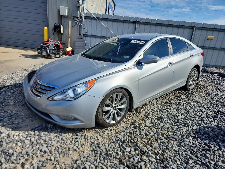 2011 Hyundai Sonata მანქანა იყიდება აუქციონზე, vin: 5NPEC4AB7BH273530, აუქციონის ნომერი: 56094916