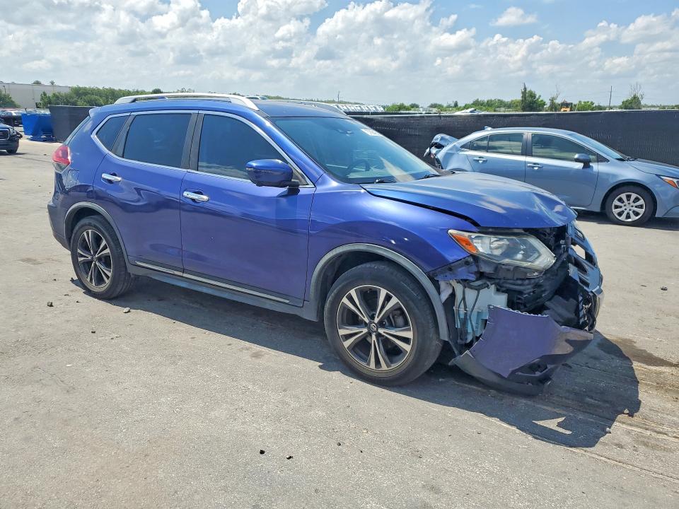 2018 Nissan Rogue მანქანა იყიდება აუქციონზე, vin: JN8AT2MT3JW460770, აუქციონის ნომერი: 57894256