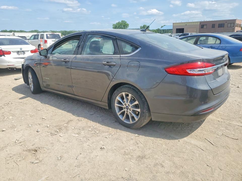 56125706 :رقم المزاد ، 3FA6P0LU6HR307436 vin ، 2017 Ford Fusion مزاد بيع