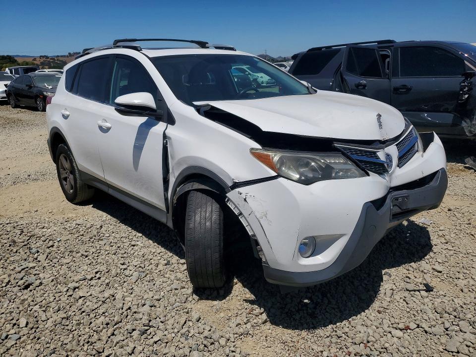 58467846 :رقم المزاد ، 2T3WFREVXFW134052 vin ، 2015 Toyota Rav4 مزاد بيع