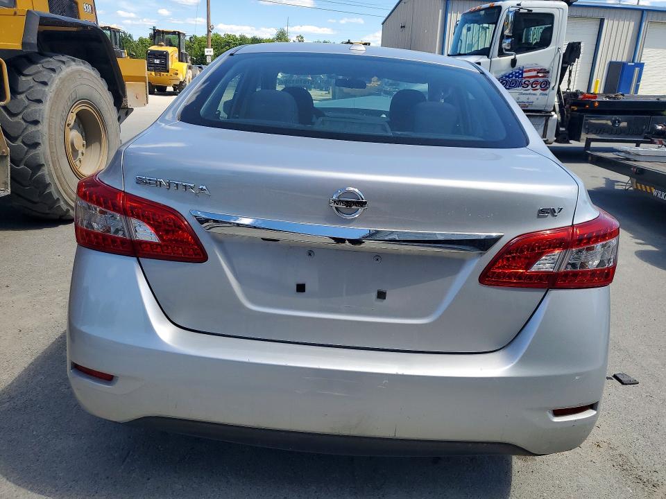 2015 Nissan Sentra მანქანა იყიდება აუქციონზე, vin: 3N1AB7AP6FL663848, აუქციონის ნომერი: 57670136