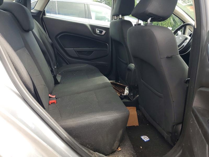 57082826 :رقم المزاد ، 3FADP4BJ7FM196007 vin ، 2015 Ford Fiesta مزاد بيع