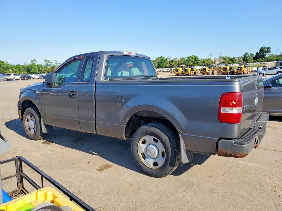 55582996 :رقم المزاد ، 1FTRF12247NA44171 vin ، 2007 Ford F150 مزاد بيع