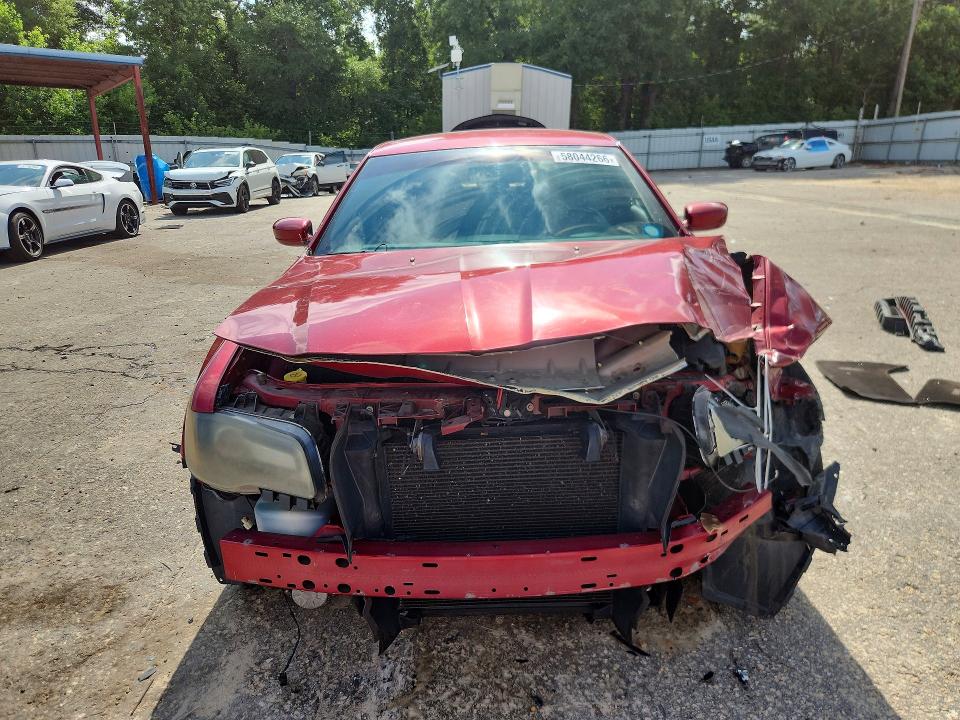 58044266 :رقم المزاد ، 2C3CCAGG1EH263716 vin ، 2014 Chrysler 300 مزاد بيع