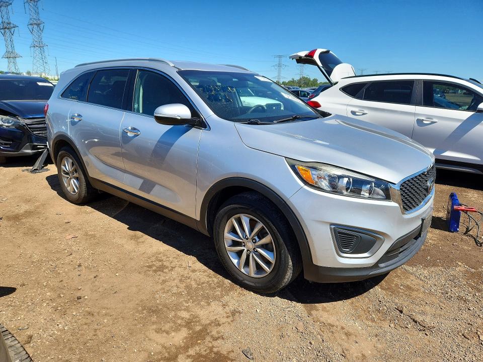 57149006 :رقم المزاد ، 5XYPG4A33GG028972 vin ، 2016 Kia Sorento مزاد بيع