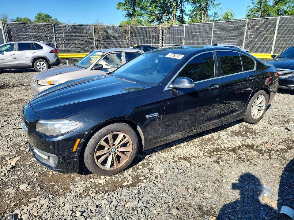 57071666 :رقم المزاد ، WBA5A7C51FD628148 vin ، 2015 Bmw 528 مزاد بيع