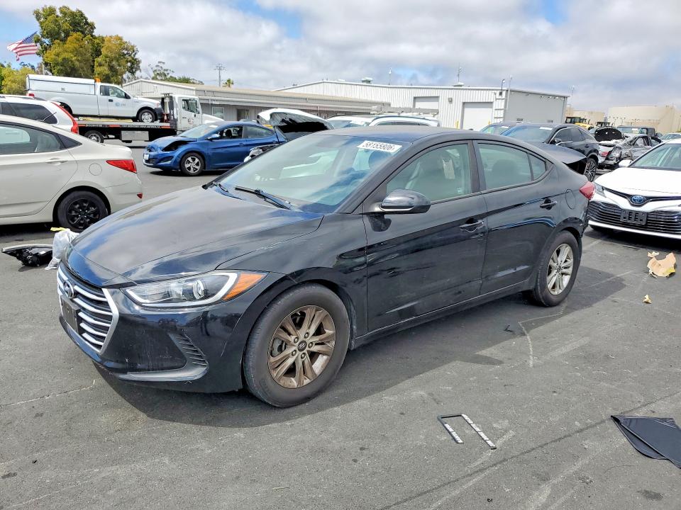 58155806 :رقم المزاد ، KMHD74LFXHU061747 vin ، 2017 Hyundai Elantra مزاد بيع