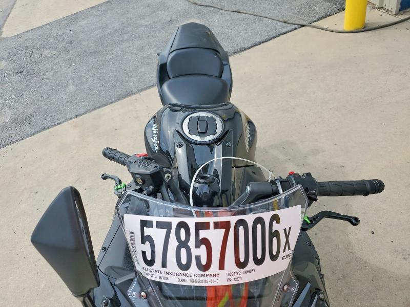 57857006 :رقم المزاد ، JKAEXEK12KDA32977 vin ، 2019 Kawasaki Ex650 مزاد بيع