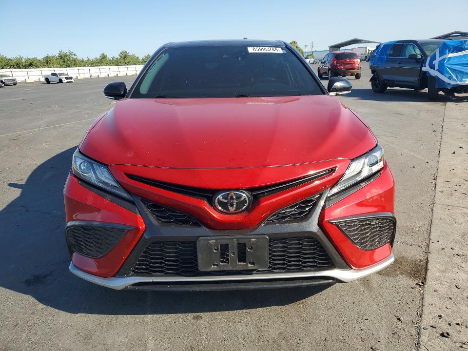 Продажа на аукционе авто 2021 Toyota Camry, vin: 4T1K61BKXMU028071, номер лота: 85995245