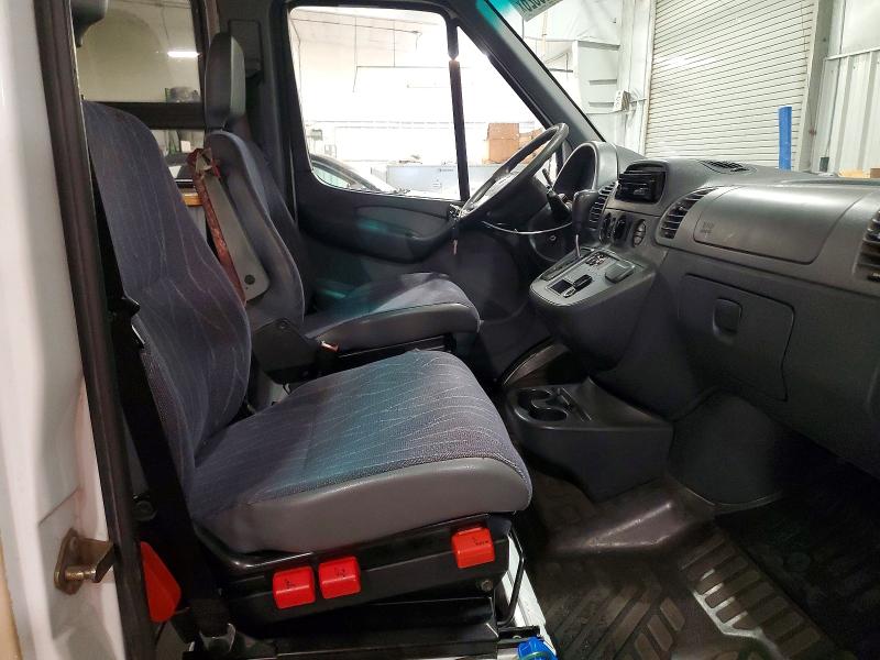 59109326 :رقم المزاد ، WD2YD641135398418 vin ، 2003 Mercedes-benz Sprinter مزاد بيع