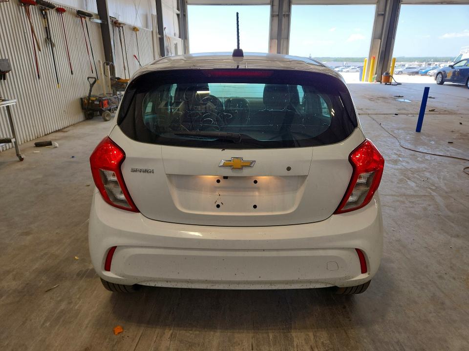 56688356 :رقم المزاد ، KL8CB6SA4JC423964 vin ، 2018 Chevrolet Spark مزاد بيع